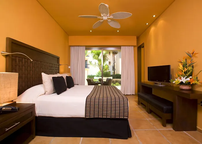 Catalonia Yucatan 3*
