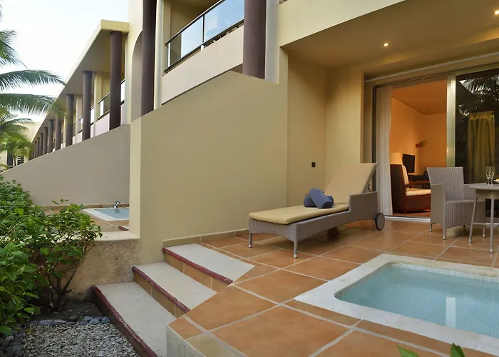 Catalonia Yucatan Hotel 3*